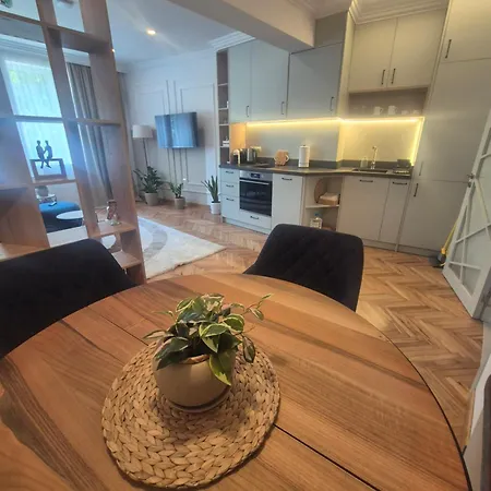 Apartman Luny Colony *