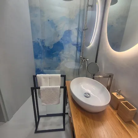 Luny Colony Apartman *